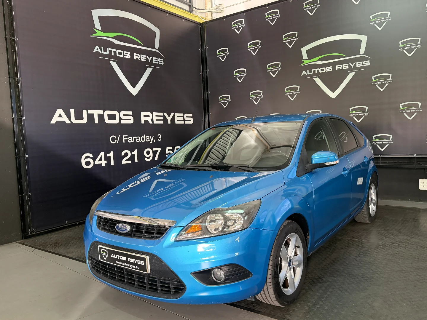 Ford Focus 1.6 Trend 2009 Gasolina Azul - Vista principal