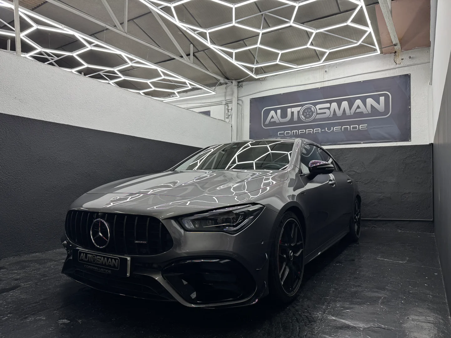 MERCEDES-BENZ Cla CLA MercedesAMG S 45 4MATIC 2023 Gasolina Gris - Vista lateral