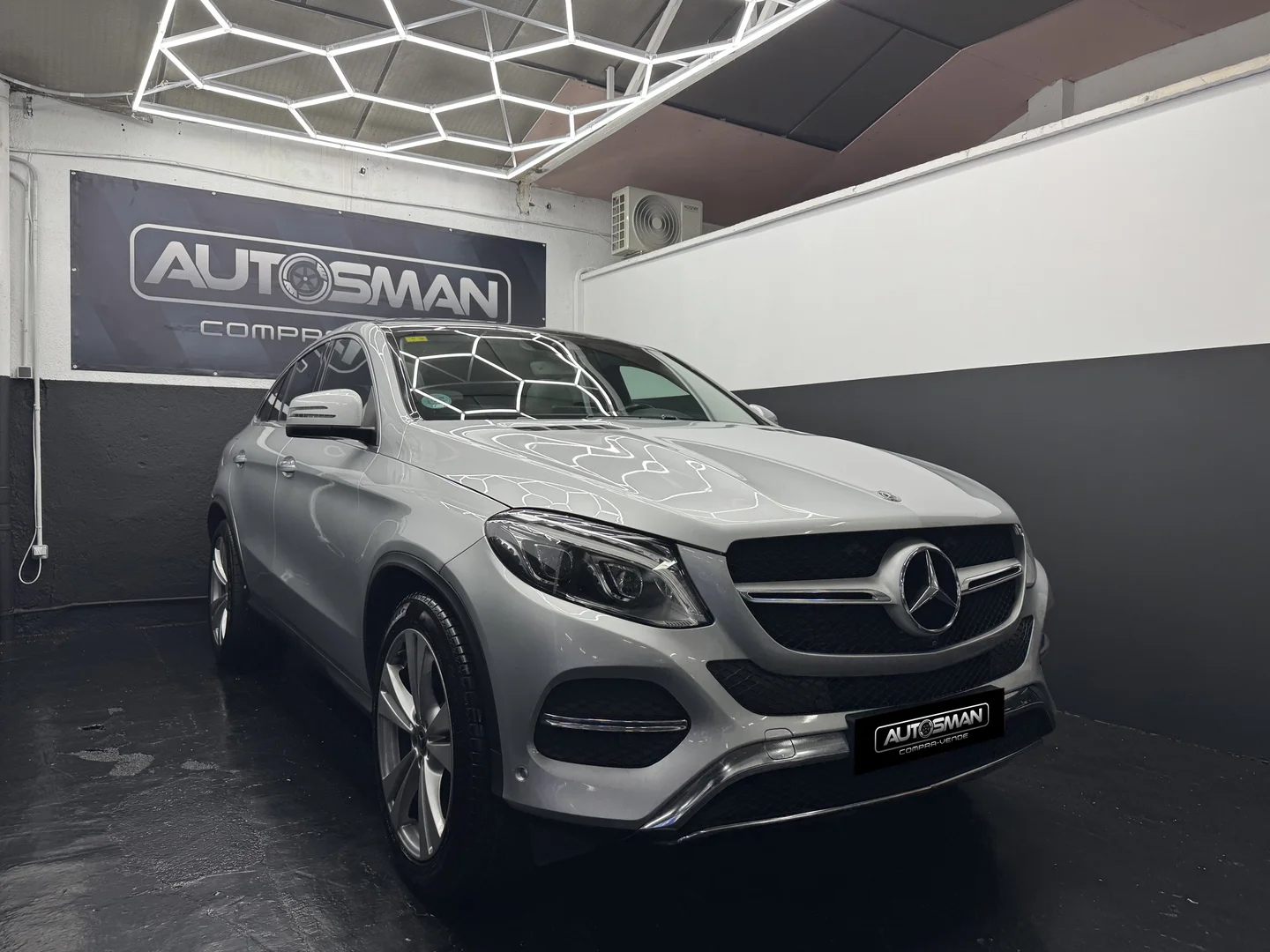 MERCEDES-BENZ Clase GLE Coupe  GLE 350 d 4MATIC 2018 Diésel Gris  - Motor
