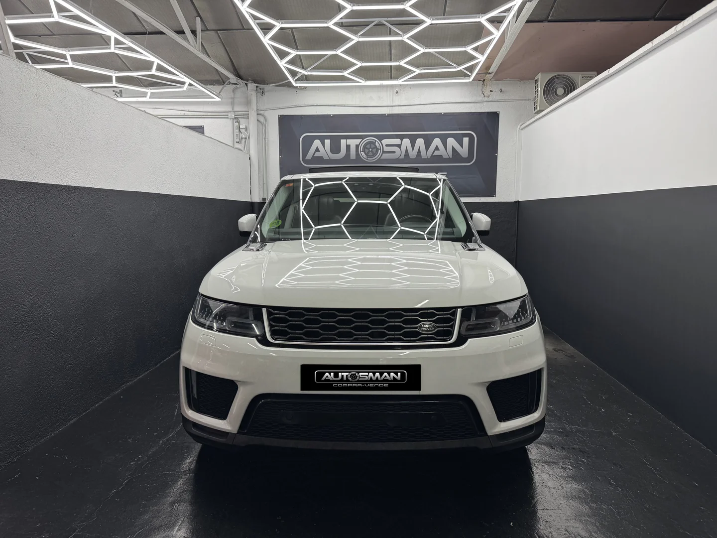 LAND ROVER Range Rover   Sport 3.0 SDV6 HSE 2019 Diésel Blanco - Interior