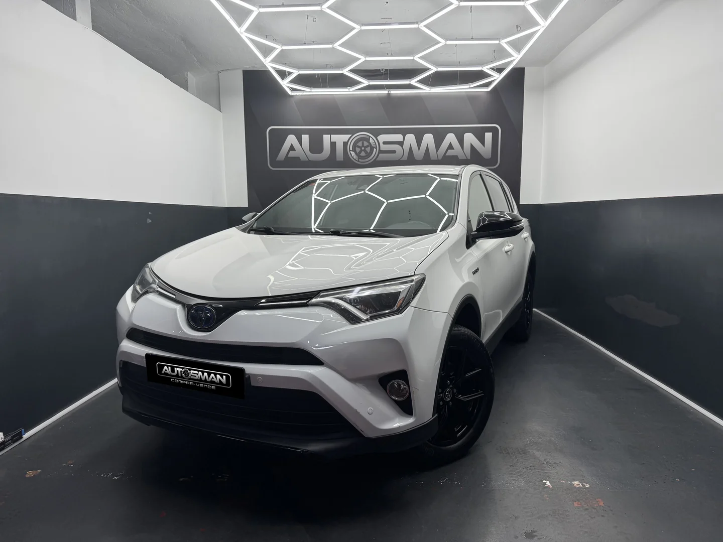 TOYOTA RAV4  2.5l hybrid 4WD Advance 2018 Híbrido