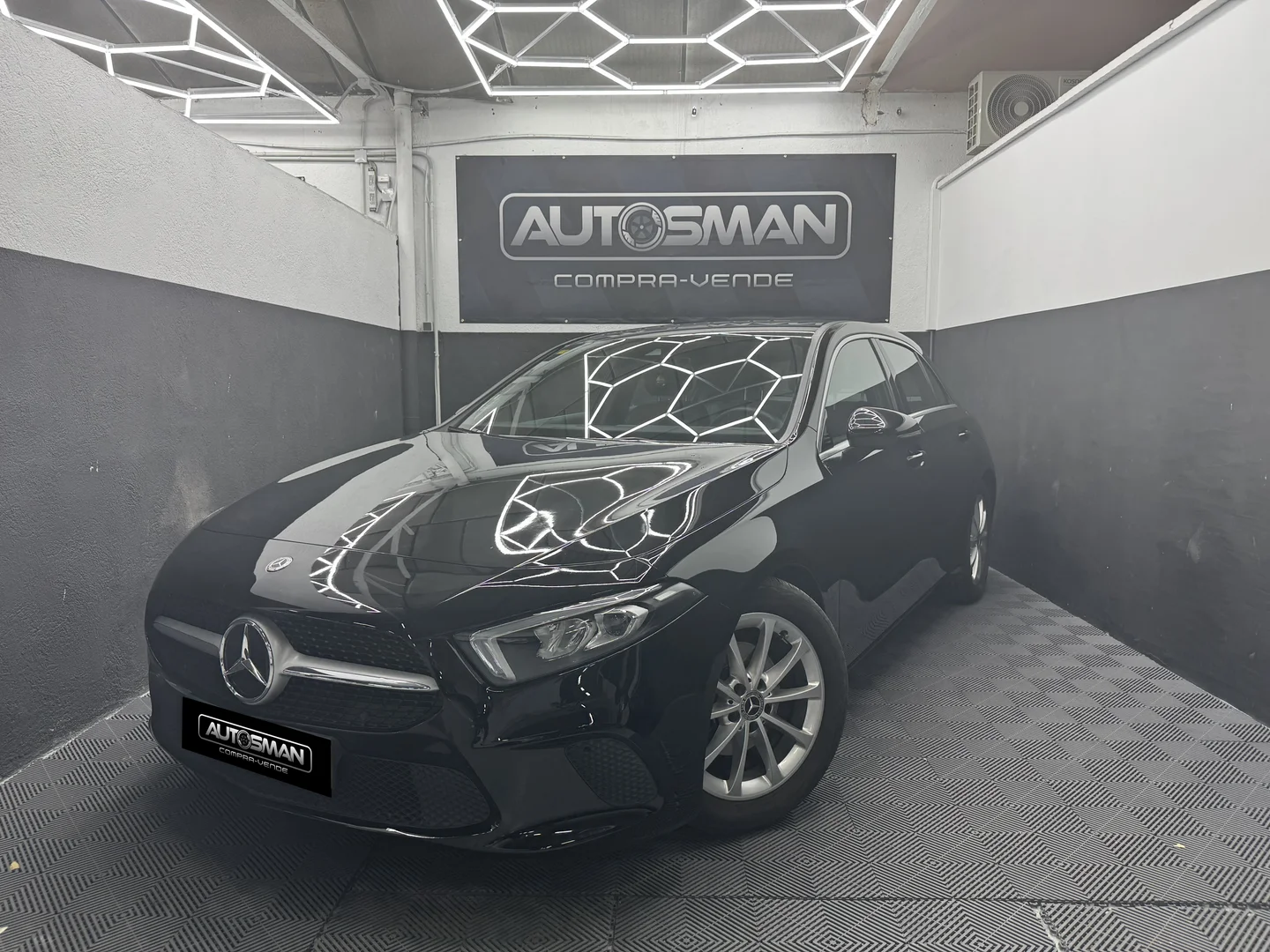 MERCEDES-BENZ Clase A 180 2020 Gasolina