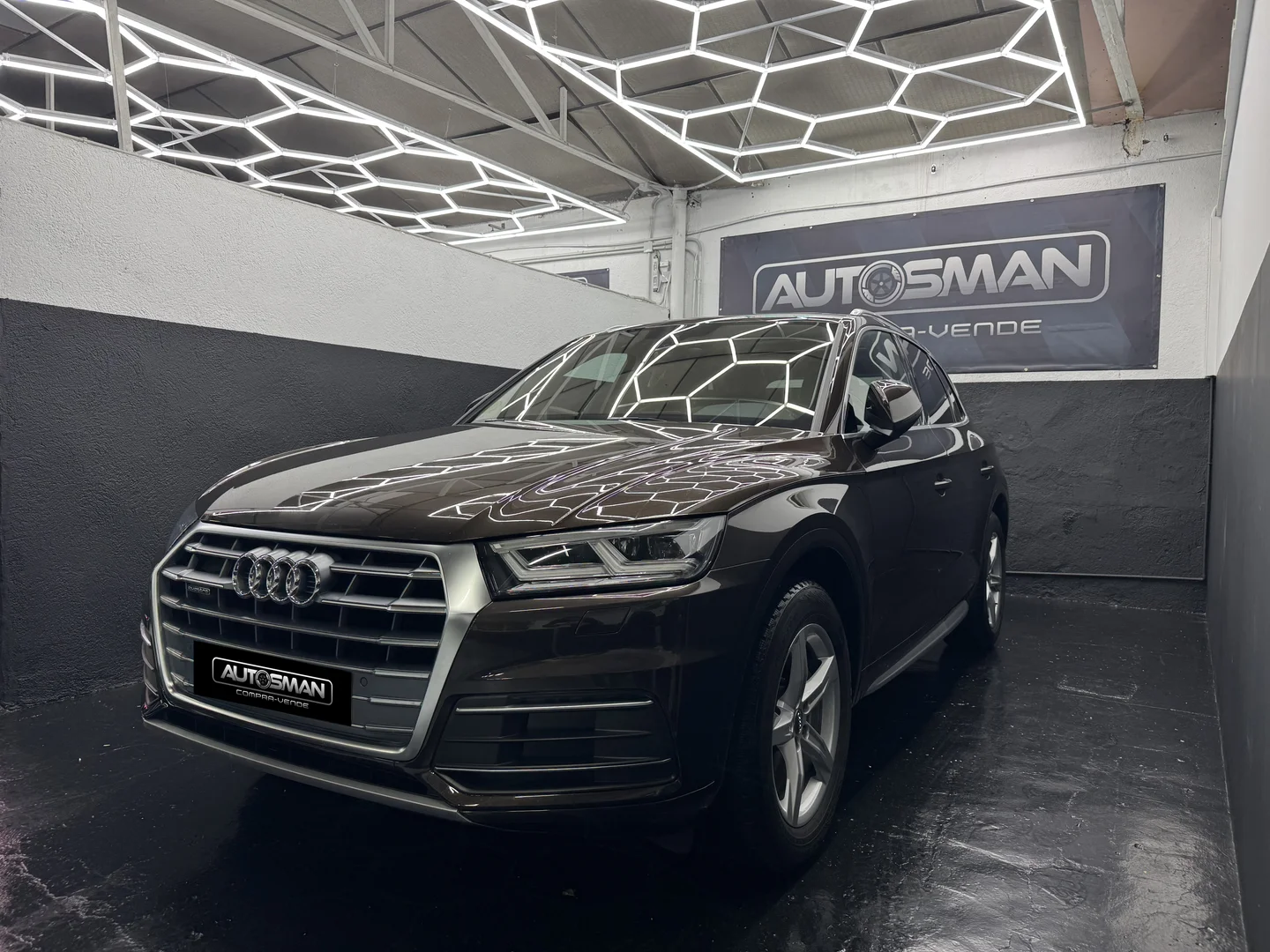 AUDI Q5 AUDI Q5 40 TDI quattro S tronic 2020 Diésel marron - Vista lateral