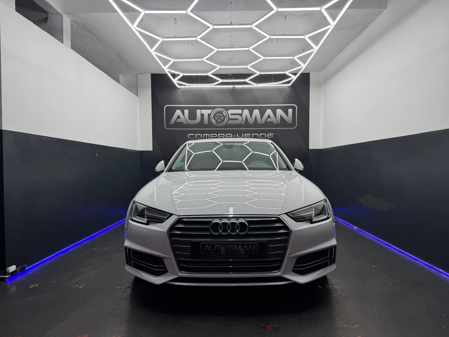 AUDI A4  2.0 TDI S.LINE LIMUSINE 2016 Diésel Blanco - Interior