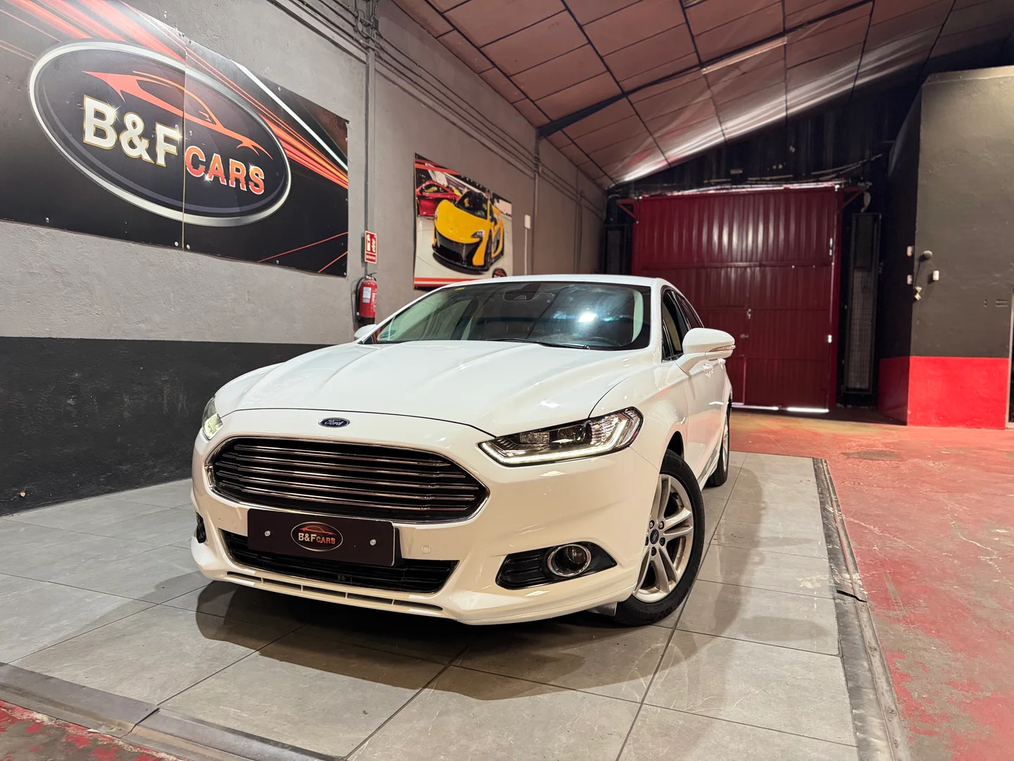 Ford Mondeo 2.0 TDCi 110kW PowShift Titanium SpBreak 2018 Diésel Blanco - Vista principal