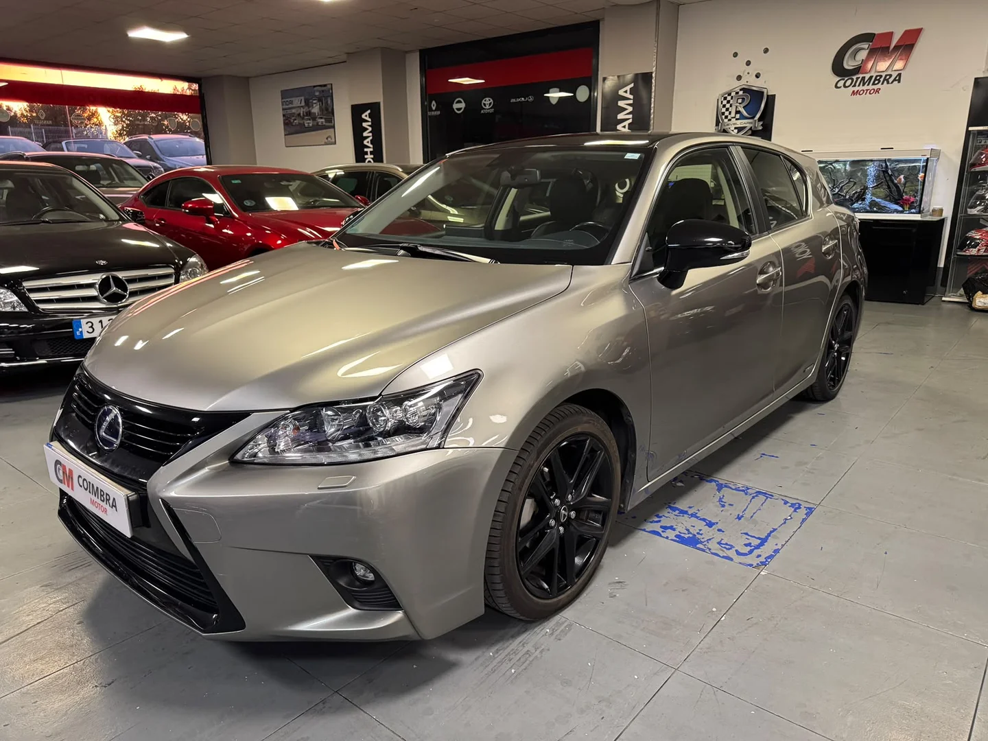 Lexus CT 1.8 200h Sport Edition 2016 Híbrido Gris / Plata - Vista principal
