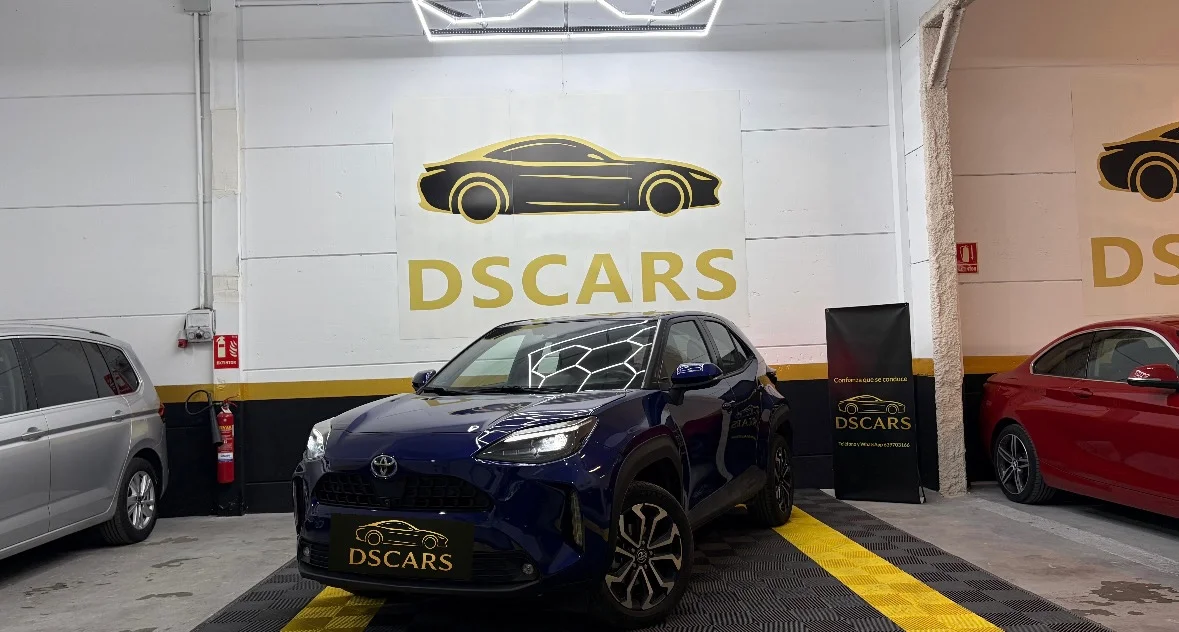 Toyota Yaris Cross 1.5 120H Business Plus 2022 Híbrido Azul - Vista principal