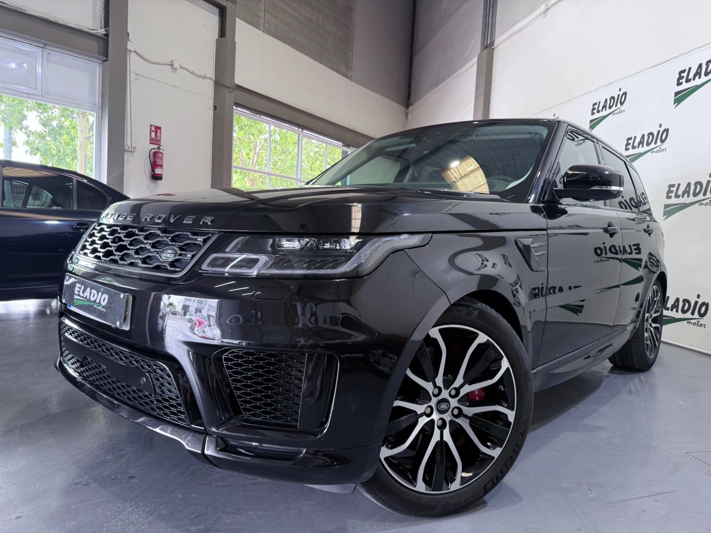 LAND-ROVER Range Rover Sport 2.0 Si4 PHEV 297kW 404CV HSE Dynamic 2020 Híbrido enchufable Negro - Vista principal