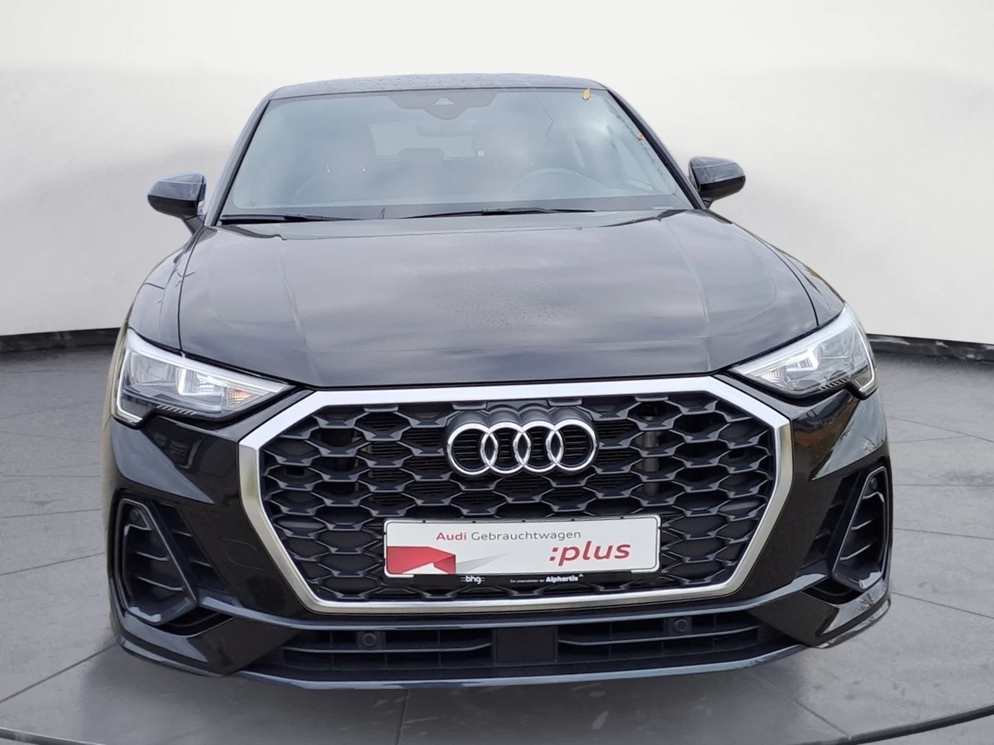 AUDI Q3 Sportback 45 TFSIe S-tronic 2022 Híbrido Negro - Vista lateral