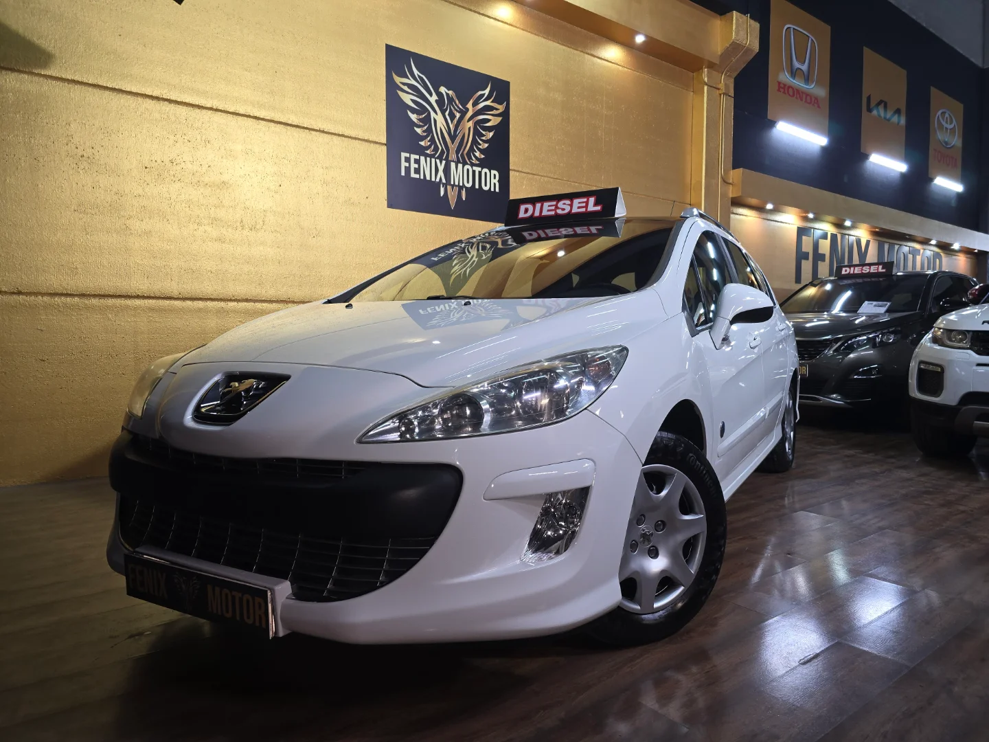 Peugeot 308 SW Envy 1.6 HDI 112cv FAP 2011 Diésel Blanco - Vista principal