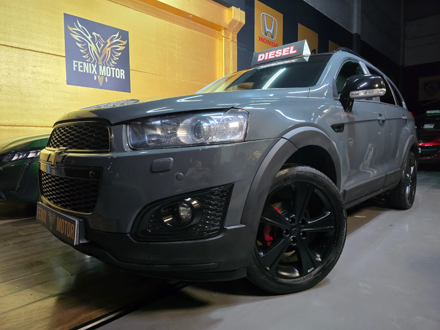 Chevrolet Captiva 2.2 VCDI 16V LT 7 Plazas AWD 2013 Diésel Gris / Plata - Vista principal