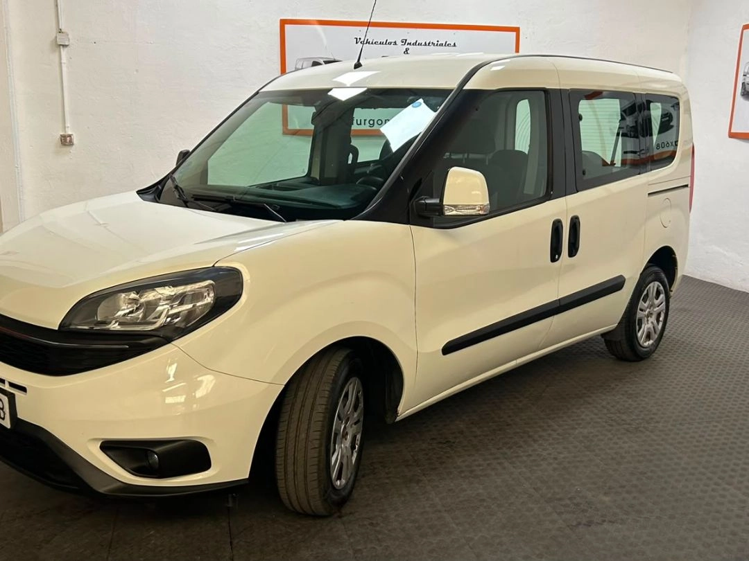 Fiat Doblò Cargo Combi N1 SX 1.3 Mjet 70kW (95CV) 2021 Diésel Blanco - Vista principal