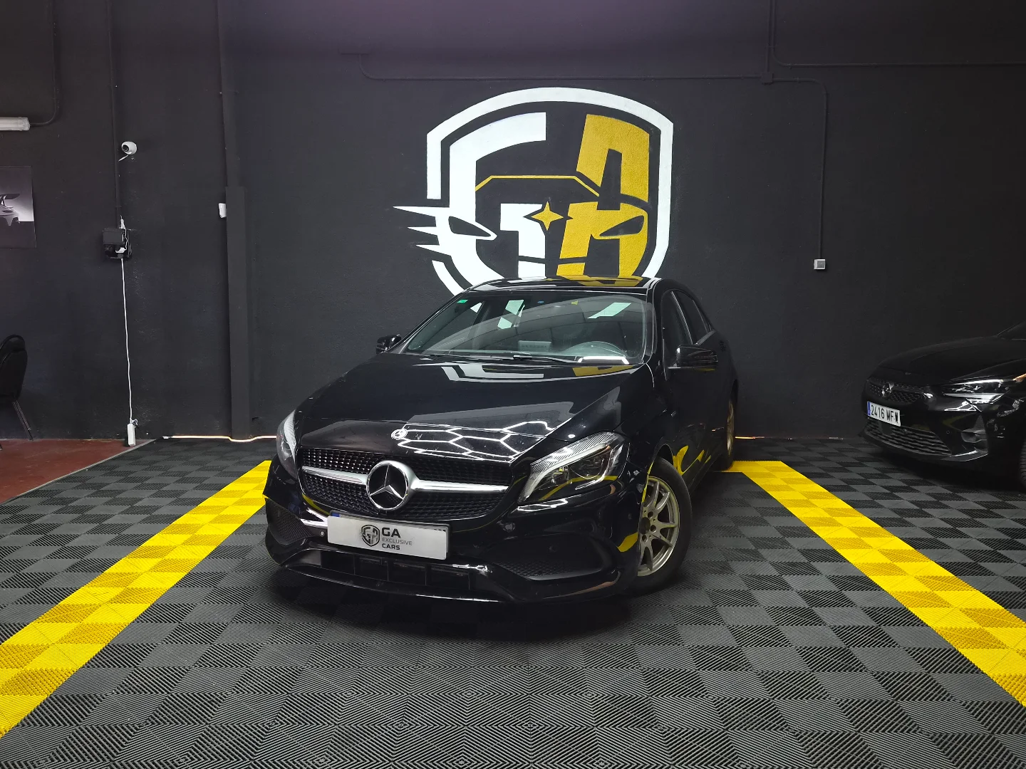 Mercedes-Benz Clase A A 180 2018 Gasolina Negro - Vista principal