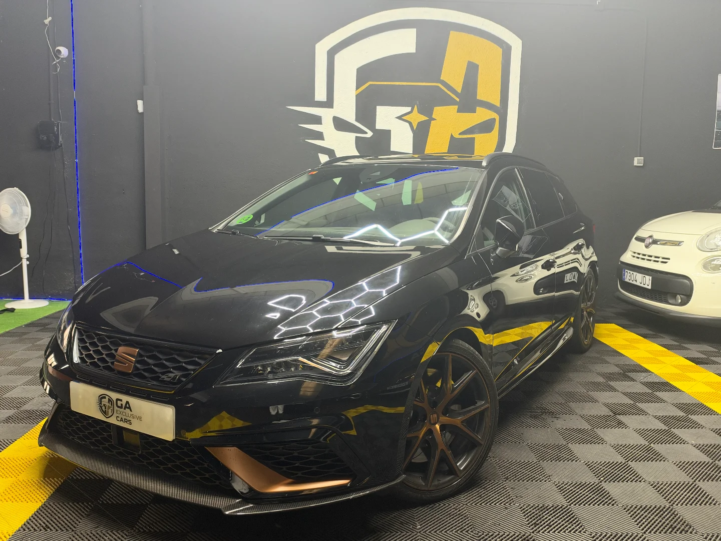 SEAT León ST 2.0 TSI 221kW 4Drive DSG S&S Cupra R 2019 Gasolina Negro - Vista principal