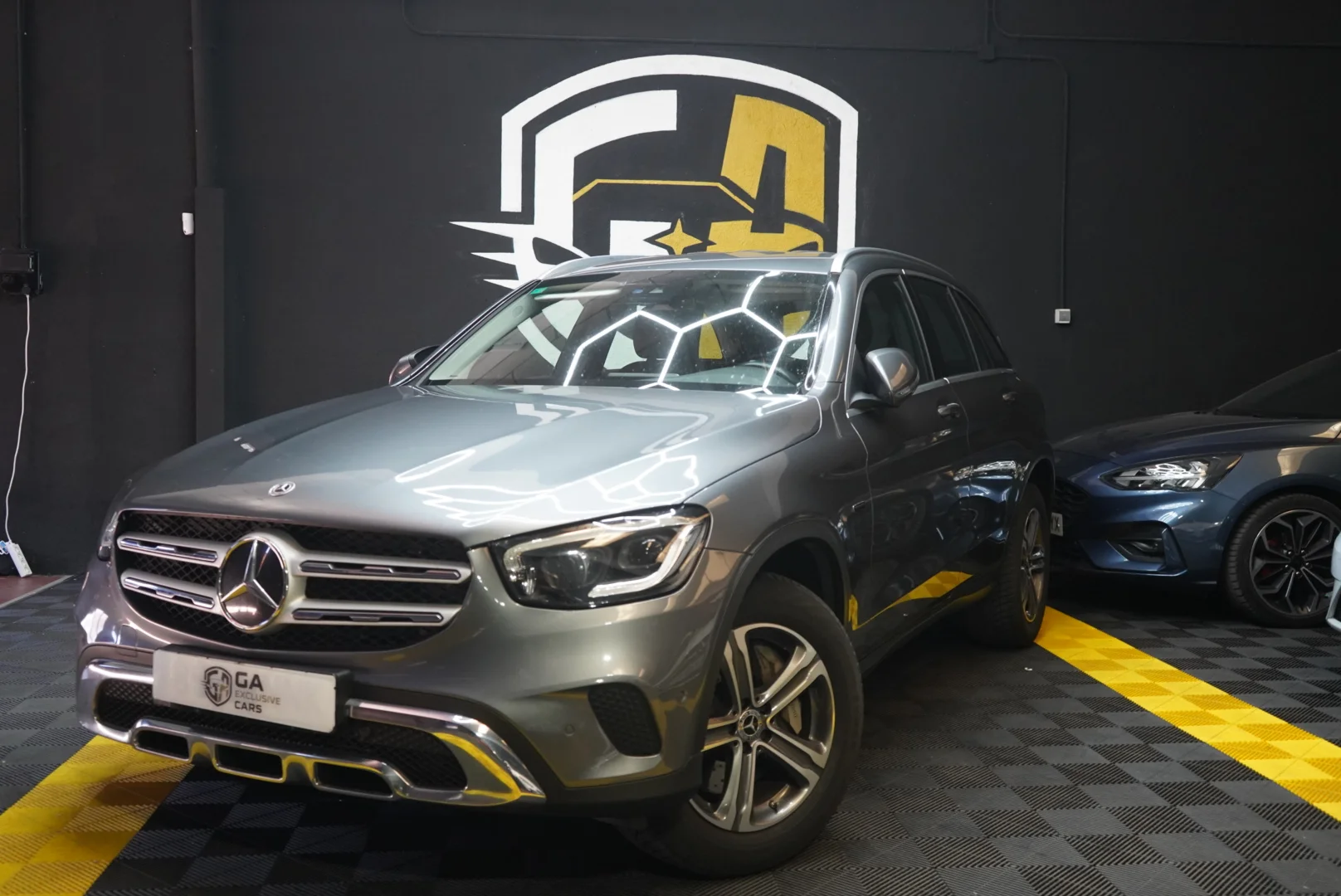 Mercedes-Benz Clase GLC GLC 300 4MATIC 2020 Gasolina Gris / Plata - Vista principal