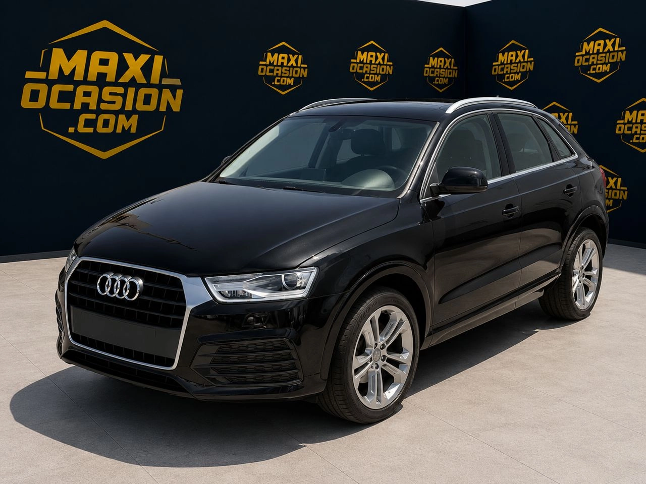 AUDI Q3 1.4 TFSI 110kW 150CV ultra CoD 2018 Gasolina Negro - Vista principal
