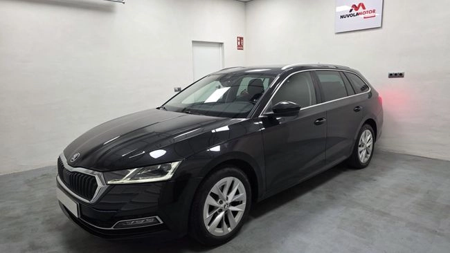SKODA Octavia 2.0 TDI 110kW 150 CV DSG Style 2022 Diésel Negro - Vista principal