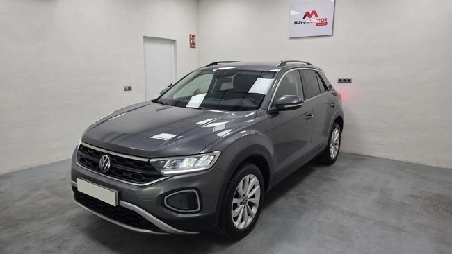 VOLKSWAGEN TRoc Life 2.0 TDI 85kW 115CV 2022 Diésel Gris / Plata - Vista principal