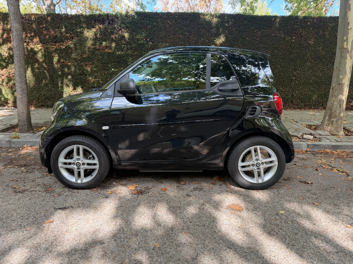 Smart fortwo 60kW(81CV) EQ coupe 2022 Eléctrico Negro - Vista principal