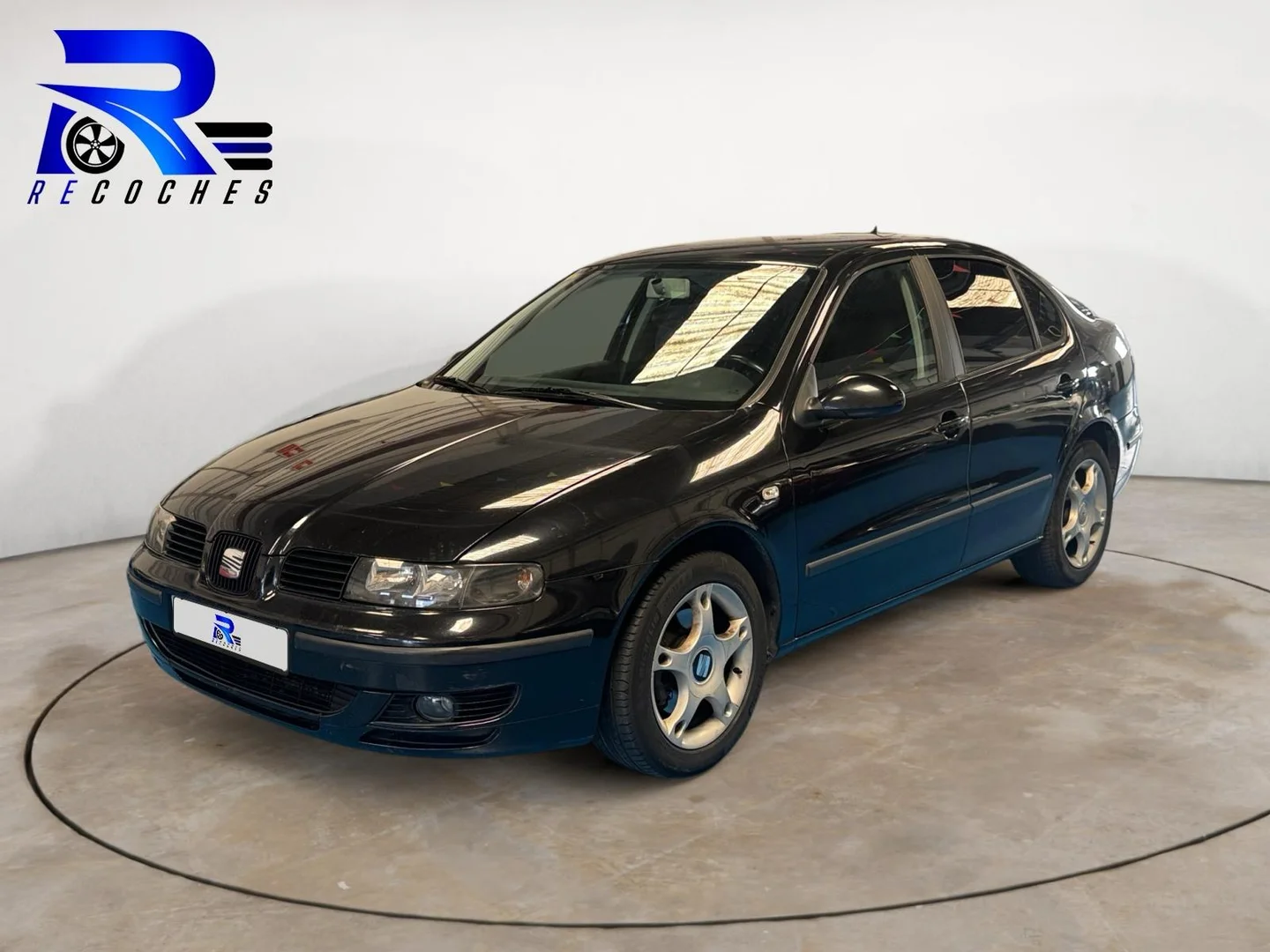 SEAT Toledo 1.9 TDi 130CV Sport 2003 Diésel Negro - Vista principal