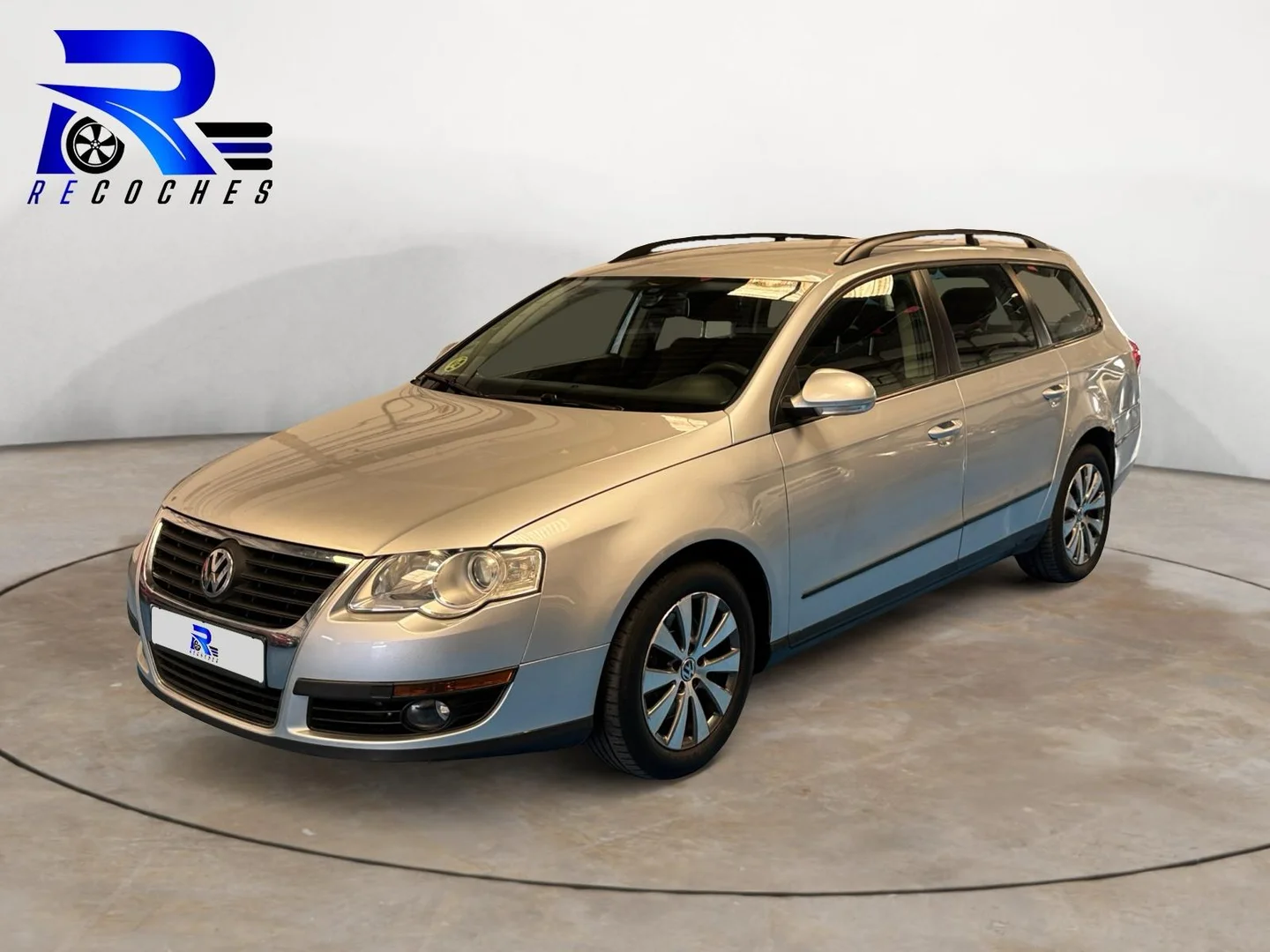 Volkswagen Passat Variant 2.0 TDI 140cv DPF Edition Plus 2010 Diésel Gris / Plata - Vista principal